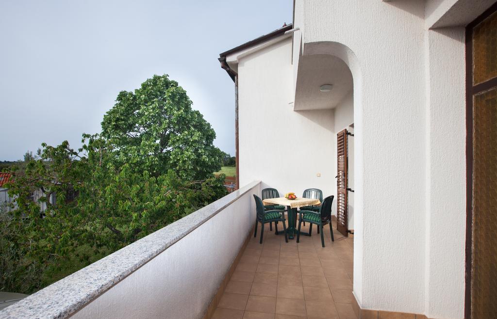 B&B Moderno Fažana Oda fotoğraf