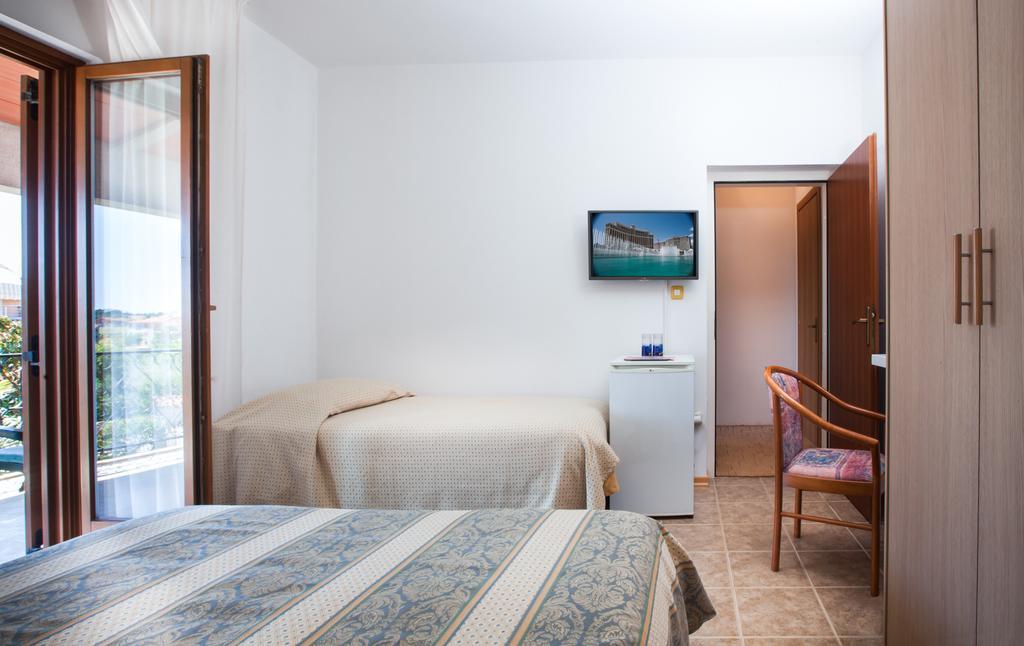 B&B Moderno Fažana Oda fotoğraf