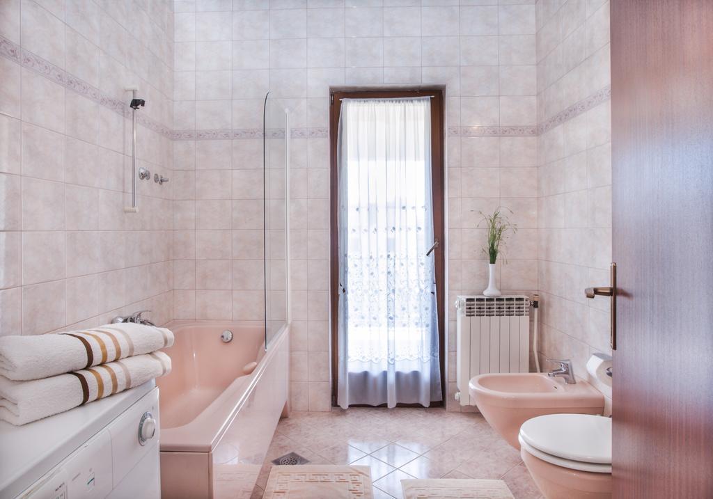 B&B Moderno Fažana Oda fotoğraf